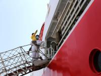 深海探测重器！“科学”号科考船完成“体检”返回青岛