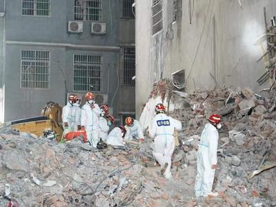 湖南长沙居民自建房倒塌事故现场救援工作结束，10人获救53人遇难
