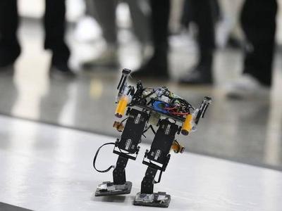 人工智能终端成为拉动经济发展的新增长点