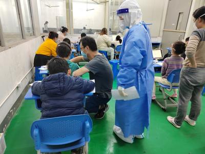 蹲点深一度丨援沪战疫50天