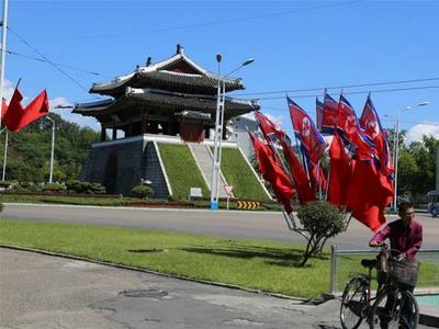 朝鲜新增39.3万发烧病例，政治局紧急协商会讨论防疫问题