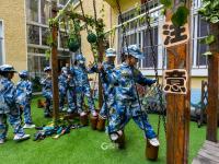 萌娃变身“小小兵” 幼儿园吹响“集结号” 