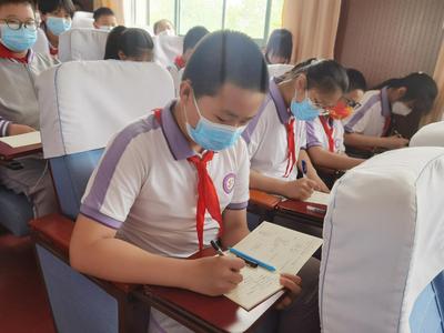 李沧区第二实验小学召开2022届毕业班学生动员大会   