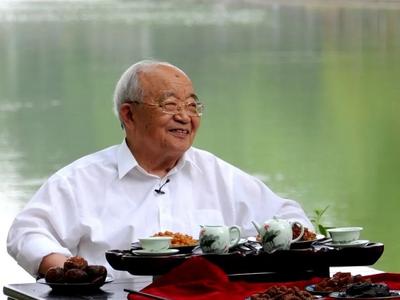 乔羽：“山东庄稼”香两岸，“一条大河”永不息