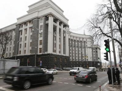 七国集团承诺将向乌克兰提供280亿欧元援助