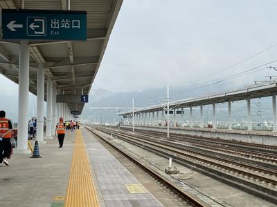 国铁集团：贵广线榕江站恢复通车，事故原因正在调查