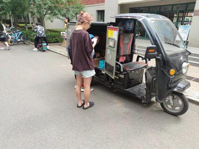 山东科技大学“云打包”，为无法返校毕业生提供温情毕业“寄”
