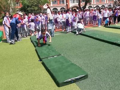 李沧区第二实验小学，有一场趣味运动会...... 