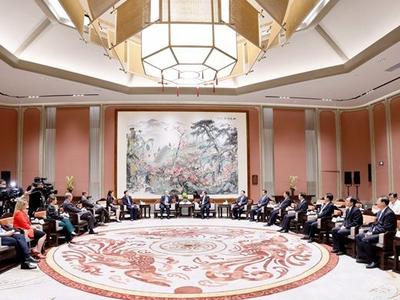 李干杰周乃翔会见出席2022山东省旅游发展大会外宾