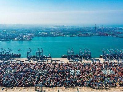 山东港口青岛港自动化码头第九次刷新世界纪录，效率一举提升14.2%