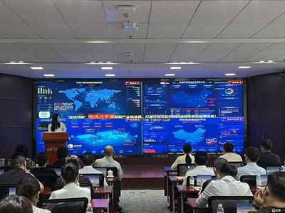 今天下午，20个产业项目在这里展开“巅峰对决”，竞逐“市长杯”复赛“入场券”