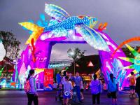 赴一场光与影的约会！云逛金沙滩啤酒城