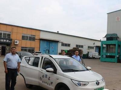 莱西：流动服务车开进企业“心窝”里
