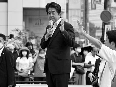 中国驻日大使馆对安倍去世表示哀悼