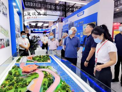 大咖云集、智慧看展、科技互动......宜博会现场镜头来啦