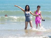 雨水退去炎热接棒，快来海边清凉一“夏”