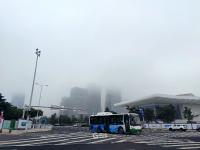 雨雾下，风浪大！青岛沿海一线游客注意啦