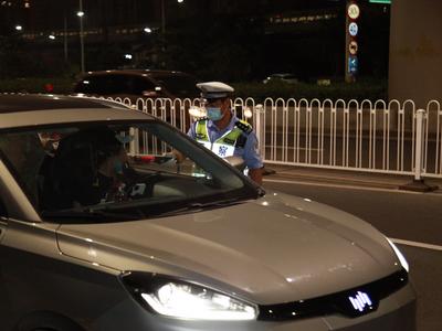 离家近就心存侥幸酒驾上路……三个晚上，青岛交警查获294名“酒司机”！