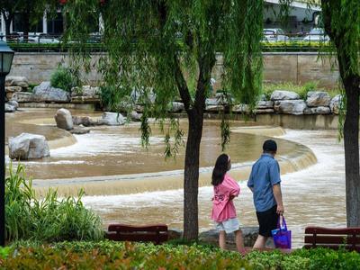 观海微周刊丨“雨”你同行 温暖一“夏”