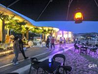 海浪、清风……这里的“夏夜”浪漫迷人