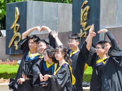 驻青高校1431个大学生项目拟入选“省创新创业计划”，占比超三分之一