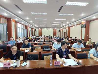 莱西：建设德才兼备的高素质干部队伍