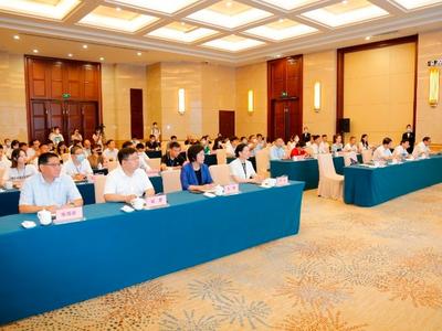 “人人都说沂蒙好——‘返故乡·看发展’网络名人山东行”活动在临沂启动