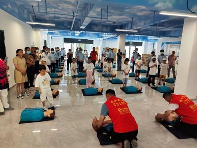 市北区开平路街道：组织应急救护培训，提高互助自救本领