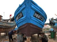 秋季开渔在即，渔民修船补网静候大丰收