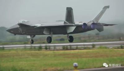 东部战区全天候位台岛周边海空域 组织实战化联合演训