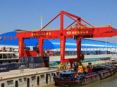 港口雄开万里流｜“无中生有”梁山港