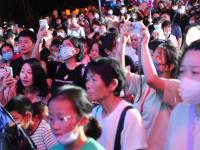 高清大图来啦～观海夏日快乐音乐夜带你感受活力精彩