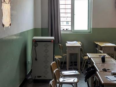 太原一学校变相推销平板电脑，不交8800元孩子难进“智慧班”