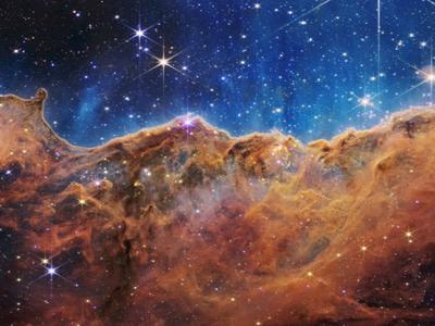 韦布望远镜首次发现系外行星大气含二氧化碳的证据