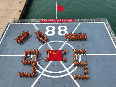 初心坚如磐！看，兵哥哥们的八一节！