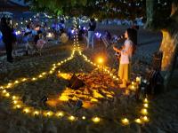 烛光、音乐、啤酒……来这片海感受秋日里的微醺慢摇