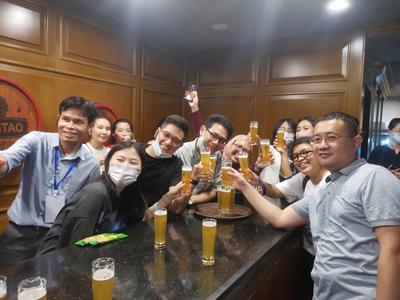 中国国际新闻交流中心亚太非记者团来青岛访问