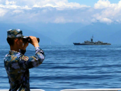 台媒称今日约20艘军舰在所谓“海峡中线”附近对峙