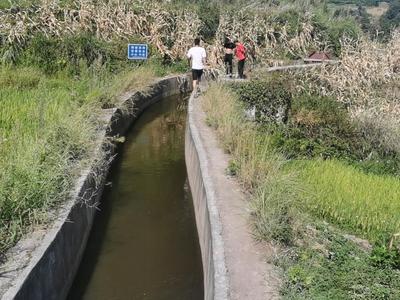 受持续高温晴热天气影响，重庆51条河流断流24座水库干涸