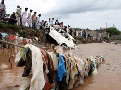 巴基斯坦洪灾死亡人数升至1265人