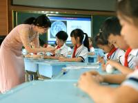 汉服、陶笛、古韵……一群师生这样礼赞祖国