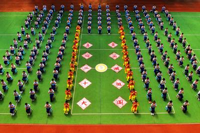 汉服、陶笛、古韵……一群师生这样礼赞祖国