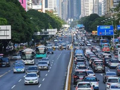 假期前两日事故集中！公安部发布中秋节道路交通安全预警