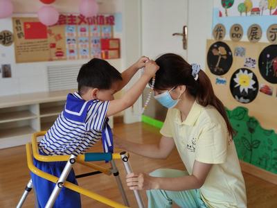 心·花映秋日|青岛市儿童福利院特教学校打造别样教师节活动