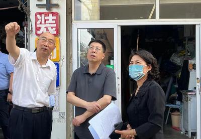 创城现场，崂山区委书记让部门“一把手”们红红脸