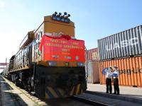 上合快线！青岛至撒马尔罕中欧班列首班发车