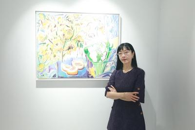 崂山矿泉博物馆奏响“爱的礼赞” 丁红油画作品展开展