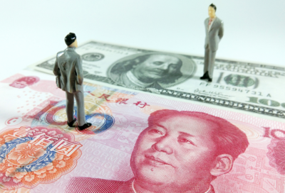 专家解读人民币汇率“破7”：受美国货币政策溢出效应影响，但整体可控