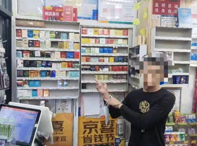 当好“守夜人”点亮“平安灯”！崂山公安夏夜治安巡查宣防集中统一行动再添战果