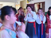汉服、陶笛、古韵……一群师生这样礼赞祖国